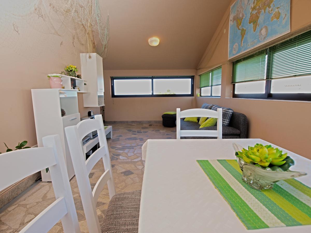 Irena 531 Apartment *